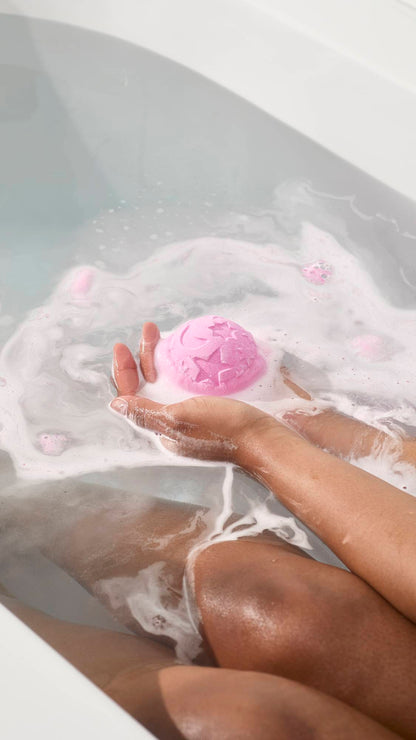 Book a Bath: The Icons - US 4740