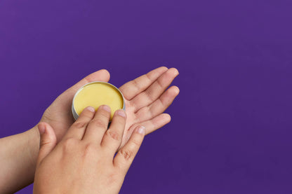 Ultrabalm - US 6218