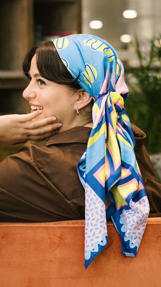 Metamorphosis Knot Wrap - US 5075